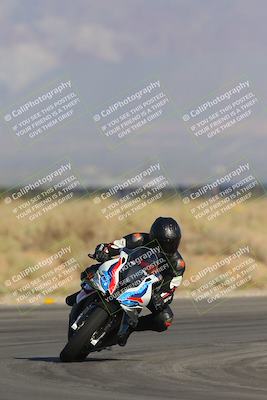 media/Sep-09-2023-SoCal Trackdays (Sat) [[6f49351c42]]/Turn 16 (830am)/